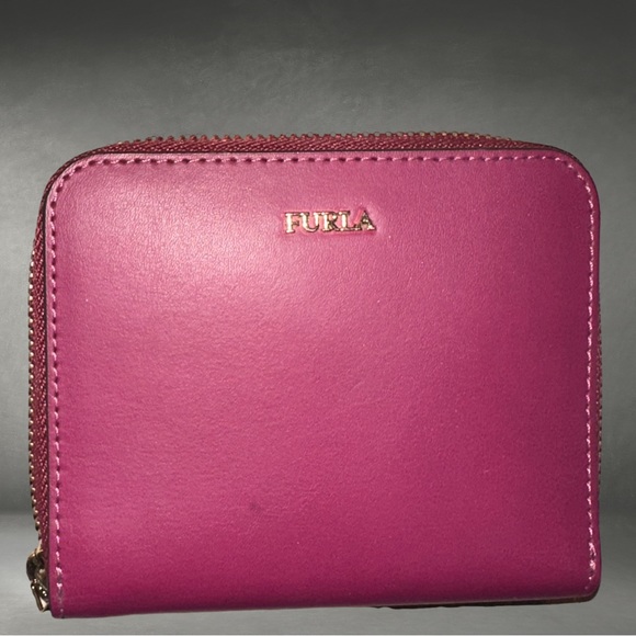 Furla Fushia Zip Wallet Italy new - Picture 1 of 7